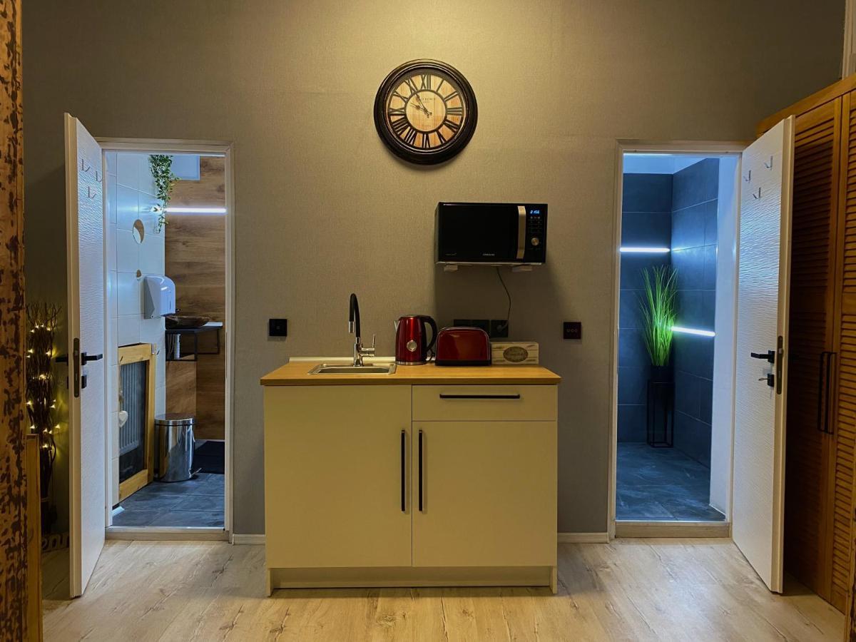 Koa - Inside Old Town Apartment Brasov Bagian luar foto
