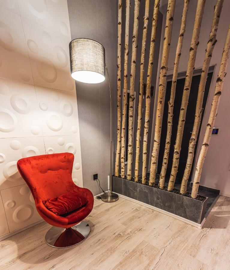 Koa - Inside Old Town Apartment Brasov Bagian luar foto